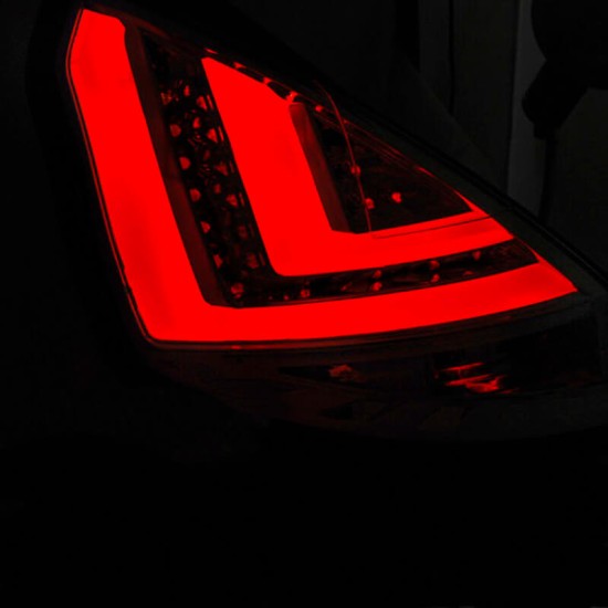 Πισινά Φανάρια Set Για Ford Fiesta 2012-2015 Led Bar Red White JunYan