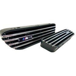 Πλαϊνές Γρίλιες Φτερών Τύπου Bmw 3 E46 Με Σήμα ///M Universal Για Όλα Τα Μοντέλα 2 Τεμάχια Πλαϊνές Γρίλιες Φτερών Τύπου Bmw 3 E46 Με Σήμα ///M Universal Για Όλα Τα Μοντέλα 2 Τεμάχια