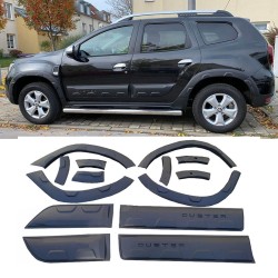 Πλαϊνά Φτερά Τροχών Για Dacia Duster 2018-2021 & Τριμ Πόρτας "Wild Look" Σετ 14 Τεμαχίων Πλαϊνά Φτερά Τροχών Για Dacia Duster 2018-2021 & Τριμ Πόρτας "Wild Look" Σετ 14 Τεμαχίων
