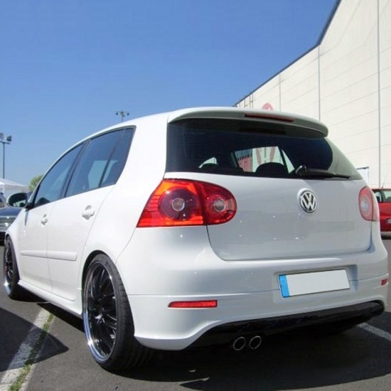 Πισινός Προφυλακτήρας Για VW Golf V (5) 03-08 R32 Look Με Εξατμίσεις Αριστερά Γυαλιστερό Μαύρο Από Abs Πλαστικό