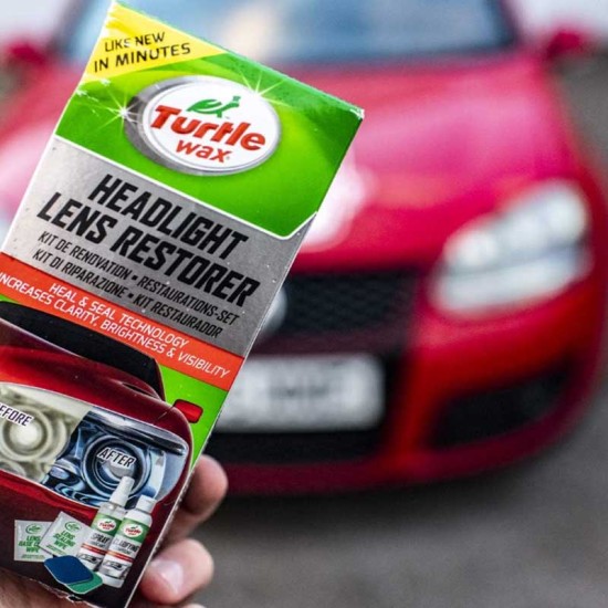 Κιτ Για Ξεθάμπωμα Και Γυάλισμα Φαναριών Speed Headlight Lens Restorer Turtle Wax Σετ 4 Τεμάχια
