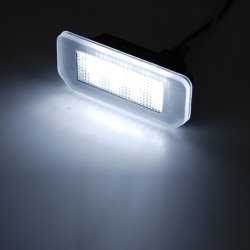 Led Φαναράκι Πινακίδας Για Tesla 3 17+ / Tesla Y 20+ 2 Τεμάχια Led Φαναράκι Πινακίδας Για Tesla 3 17+ / Tesla Y 20+ 2 Τεμάχια