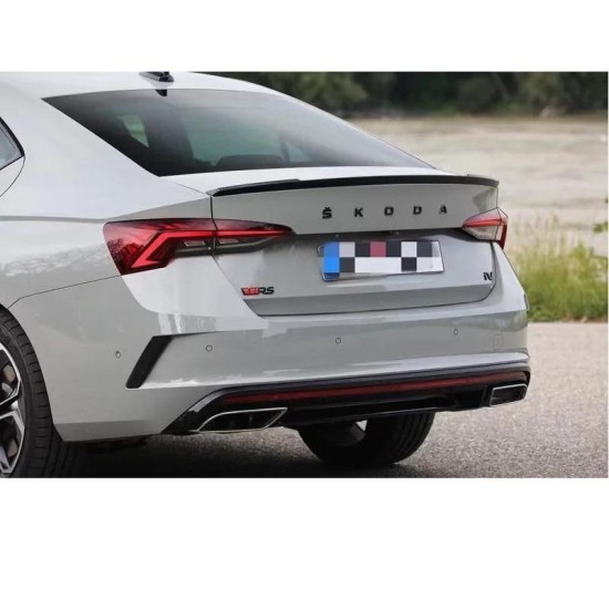 Αεροτομή Πορτ Παγκάζ Για Skoda Octavia MK4 2020+ RS V2 Style Μαύρο Γυαλιστερό Από Abs Πλαστικό