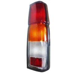 Φανάρι Πισινό Δεξί Για Nissan Pickup 95-97 D21 Depo