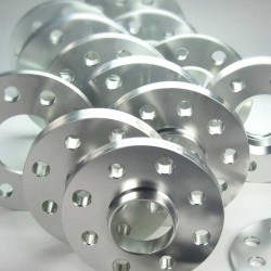 Αποστάτες Τροχών 30mm (15mm+15mm) 5x120 Με Μπουλόνια Για Bmw 3 E90 2 Τεμάχια Αποστάτες Τροχών 30mm (15mm+15mm) 5x120 Με Μπουλόνια Για Bmw 3 E90 2 Τεμάχια