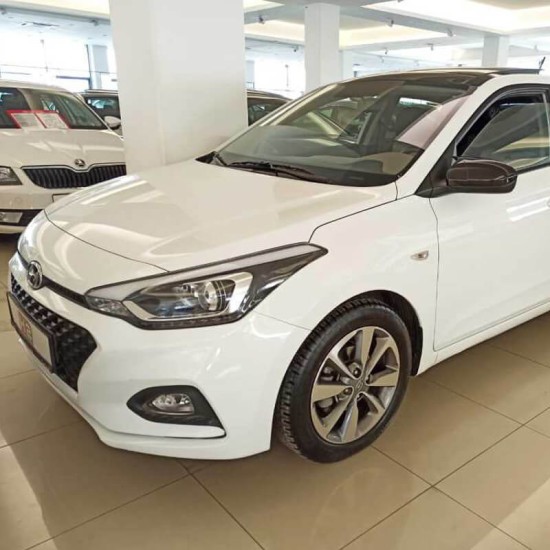 Καπάκια Καθρεφτών Για Hyundai I20 2014-2020 Χωρίς Φλας Γυαλιστερό Μαύρο 2 Τεμάχια