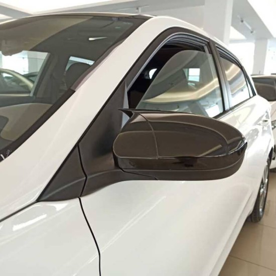 Καπάκια Καθρεφτών Για Hyundai I20 2014-2020 Χωρίς Φλας Γυαλιστερό Μαύρο 2 Τεμάχια