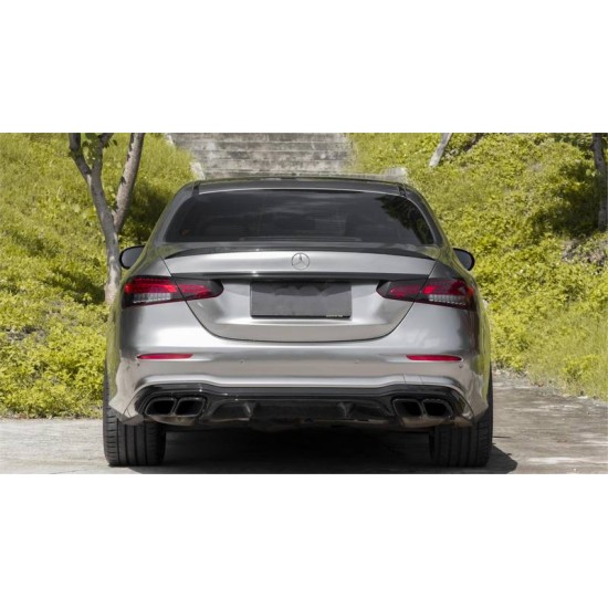 Μπούκες Εξάτμισης Για Mercedes-Benz E-Class W213 20-23 Facelift Amg Look Μαύρες 2 Τεμάχια