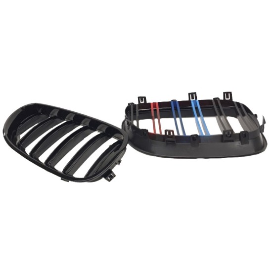 Καρδιές Μάσκας Για Bmw 5 E60 03-11 M4 Look Με Διπλή Γρίλια Tri-color / Μαύρο Γυαλιστερό 2 Τεμάχια