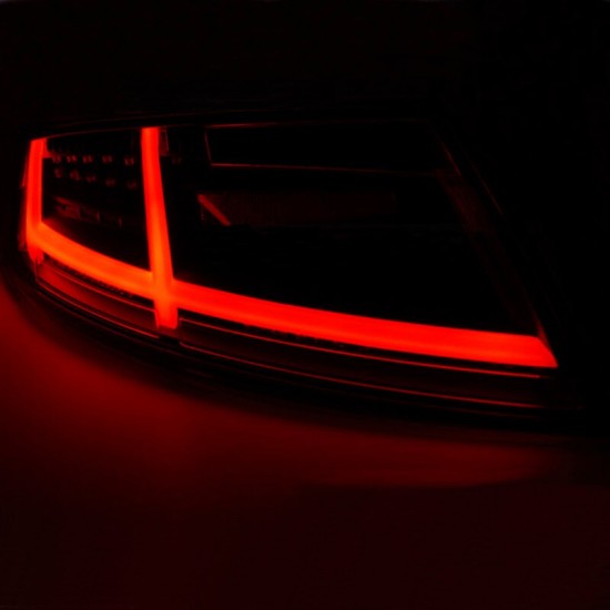 Πισινά Φανάρια Set Για Audi TT 8J 06-14 Led Bar Dynamic Κόκκινο/Crystal Sonar