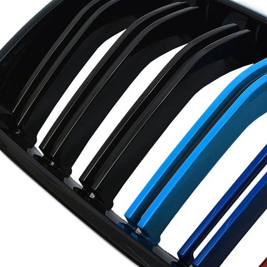 Καρδιές Μάσκας Για Bmw X3 F25 LCI 14-17 / X4 F26 14-17 M4 Look Με Διπλή Γρίλια Tri-Color Μαύρο Γυαλιστερό Με 7 Γρίλιες 2 Τεμάχια