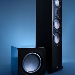 Magnat Omega CS12 12" Ενεργό Subwoofer 525W RMS Satin Black Magnat Omega CS12 12" Ενεργό Subwoofer 525W RMS Satin Black